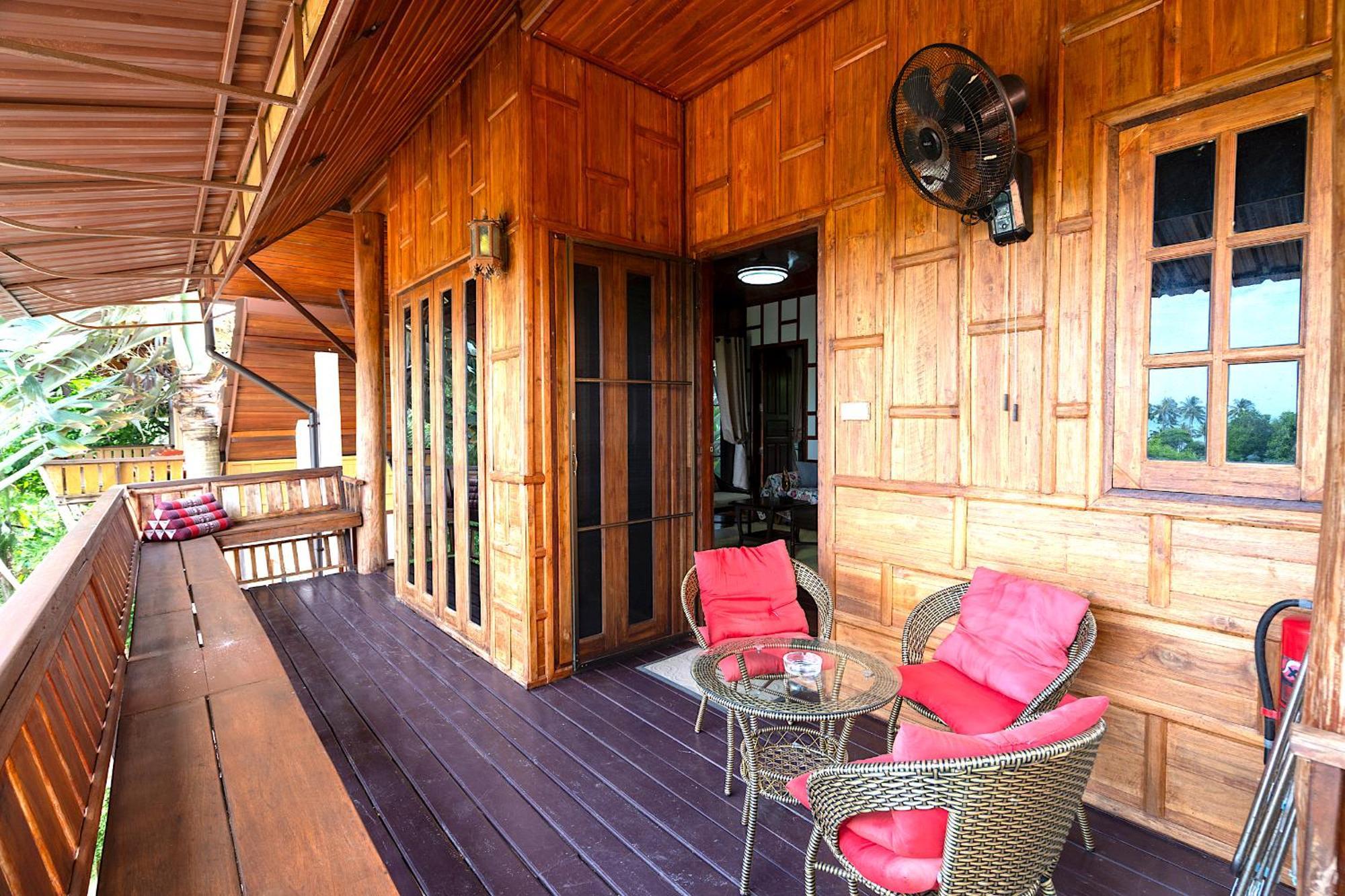 Villa Ayutthaya At Kantiang Bay Koh Lanta Exterior foto