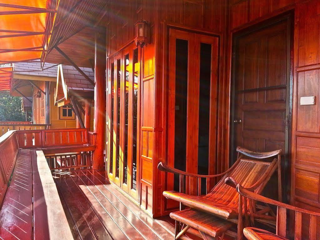Villa Ayutthaya At Kantiang Bay Koh Lanta Exterior foto